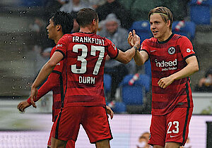 Eintracht Frankfurt - Durm Hauge